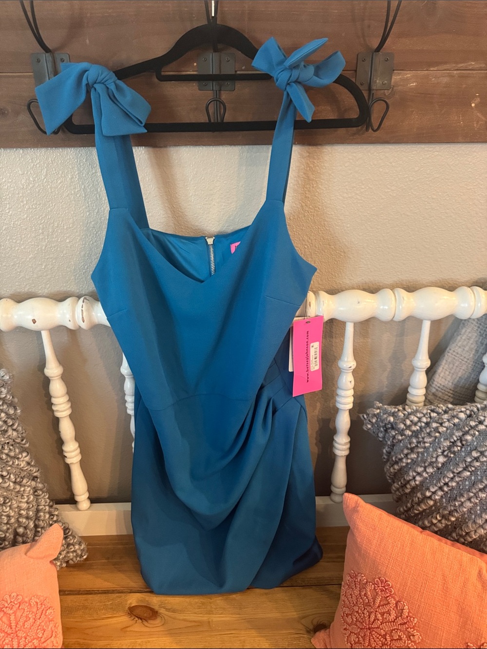 Betsey Johnson NWT Vivid Teal Blue Sleeveless Dress